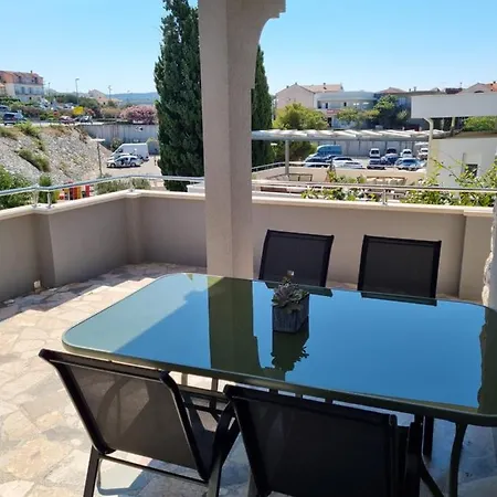 Jadran Апартаменты *